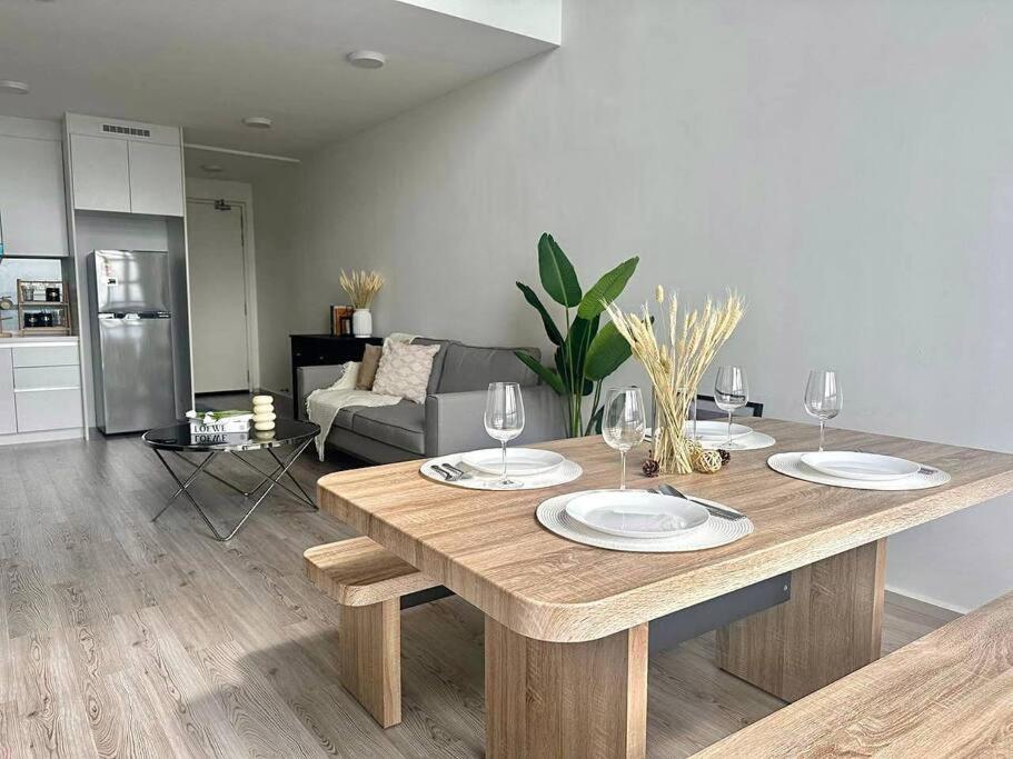 Modern Ekocheras Loft Klcc View Near Mrt Freewifi Pangsapuri *